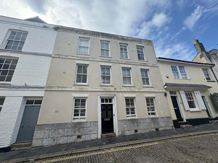 1 Bedroom Flat To Rent In New Street, Barbican, PL1