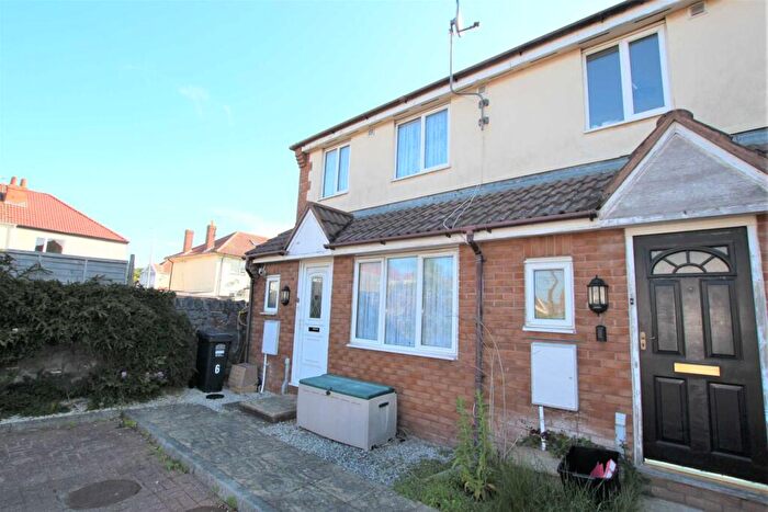3 Bedroom Terraced House To Rent In Dovetail Drive, Weston-super-Mare, BS23