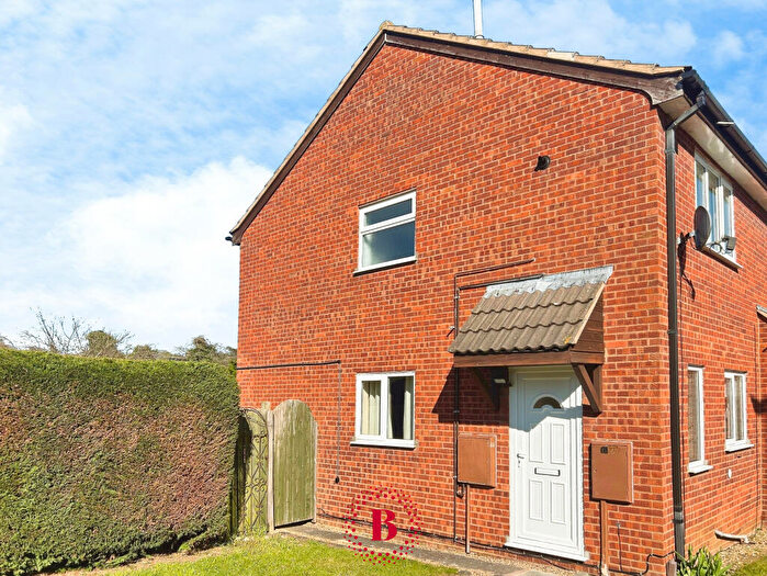 2 Bedroom End Of Terrace House For Sale In Kestrel Road, Melton Mowbray, LE13