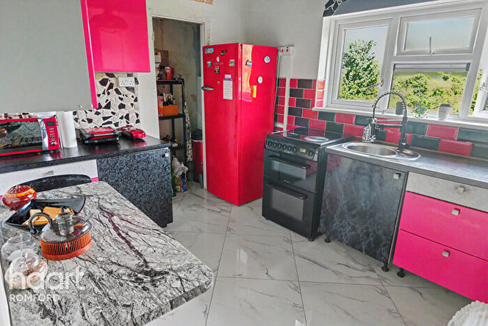 2 Bedroom Apartment To Rent In Rush Green Gardens, Romford, RM7
