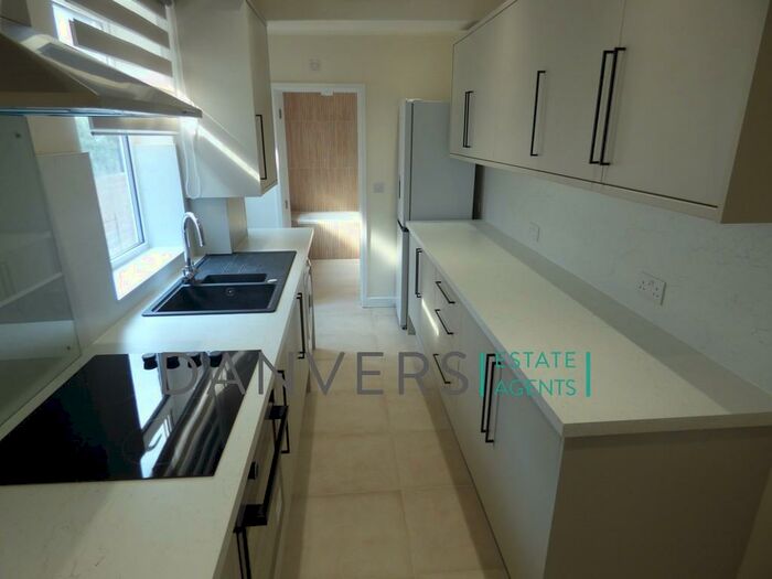 5 Bedroom Terraced House To Rent In Clarendon Street, Leicester, LE2