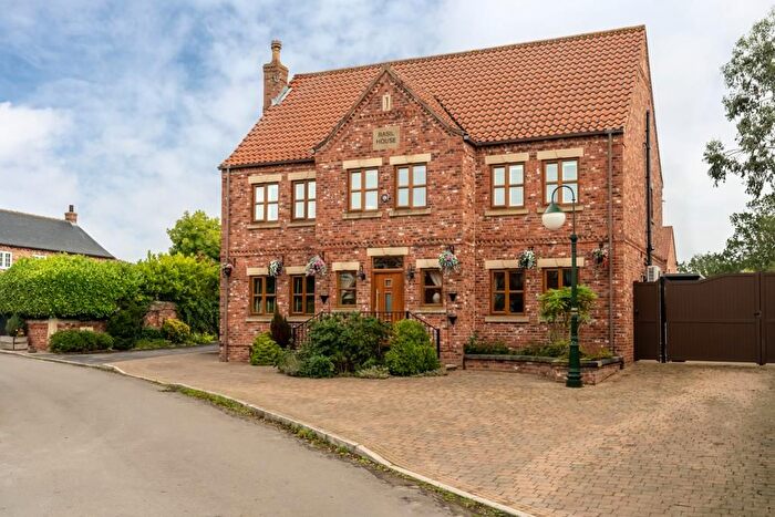 5 Bedroom Detached House For Sale In Low Lane, Braithwaite, Doncaster, DN7