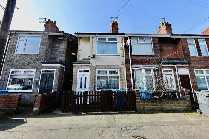2 Bedroom End Of Terrace House For Sale In Dorset Street, Hull, HU4