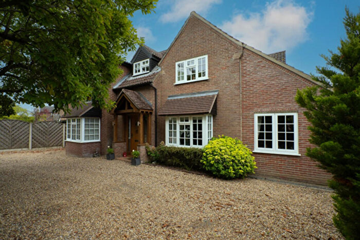 5 Bedroom Detached House For Sale In Plumstead Road, Thorpe End, NR13