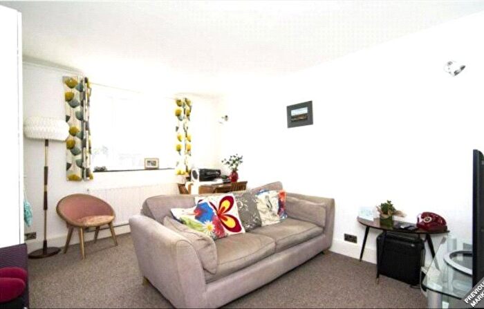 1 Bedroom Flat To Rent In Miles Lodge, Colegrave Road, Stratford, E15
