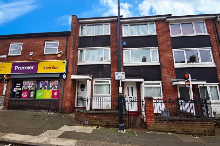 2 Bedroom Terraced House To Rent In Tunstall Vale, Sunderland, SR2