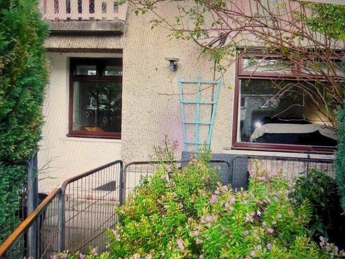 2 Bedroom Flat To Rent In The Wynd, Alva, Clackmannanshire, FK12