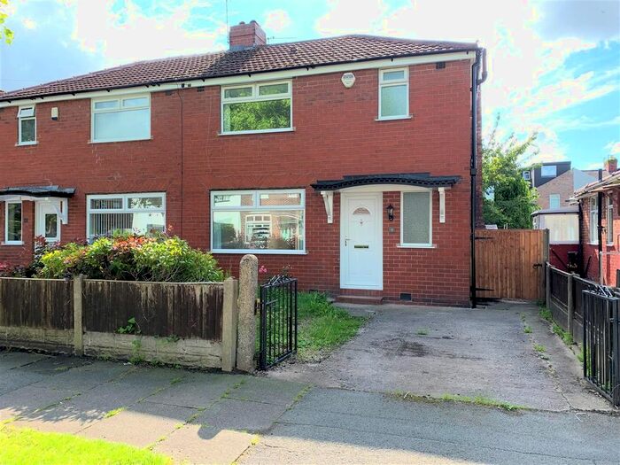 3 Bedroom Semi-Detached House To Rent In Trevor Road, Urmston, Manchester, M41