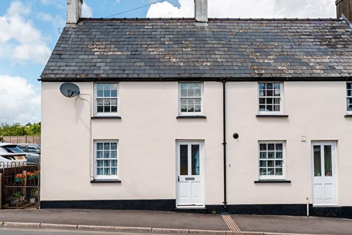 3 Bedroom Terraced House For Sale In Newgate Street, Brecon, LD3