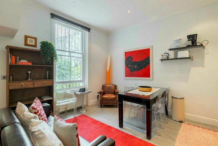 2 Bedroom Flat To Rent In Finborough Road, Chelsea, SW10