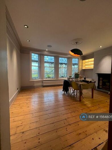 3 Bedroom Maisonette To Rent In Archway Road, London, N6