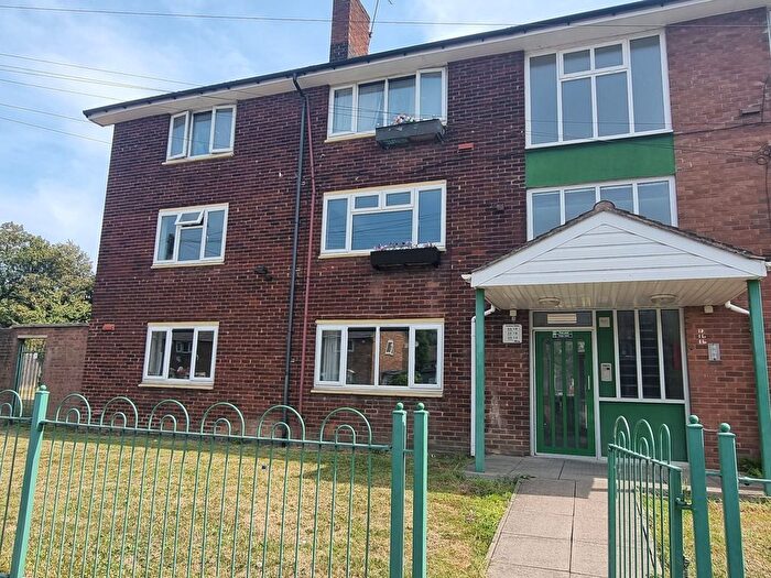 2 Bedroom Flat To Rent In Southey Close, Willenhall, WV12