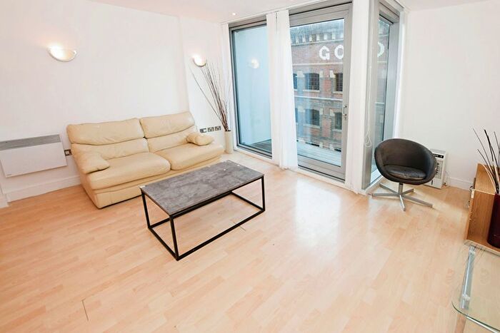 1 Bedroom Flat To Rent In Great Northern Tower, Watson Street, Deansgate, Manchester, M3
