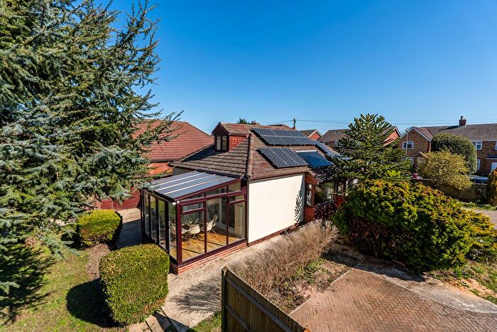 2 Bedroom Detached Bungalow For Sale In Locks Road, Locks Heath, SO31