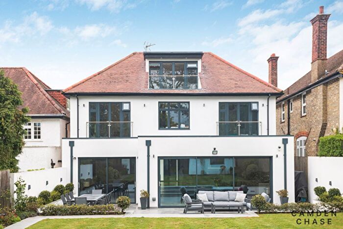 6 Bedroom Detached House For Sale In Wickliffe Avenue, London, N3