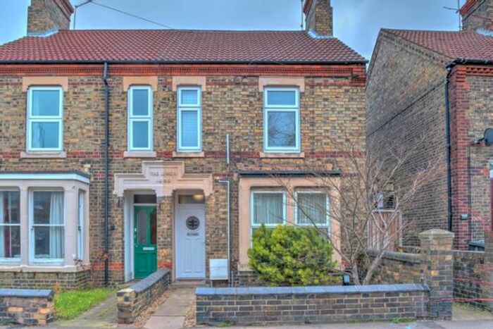 1 Bedroom Flat To Rent In Lincoln Road, Peterborough, PE1