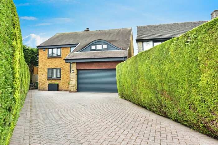 5 Bedroom Detached House For Sale In Longcroft Avenue, Dronfield Woodhouse, Dronfield, S18