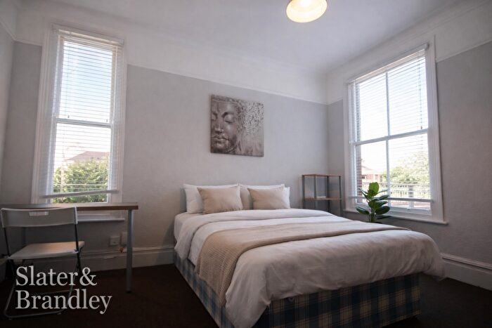 1 Bedroom Terraced House To Rent In Musters Road, West Bridgford, Nottingham, Nottinghamshire, NG2