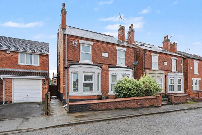 3 Bedroom Semi Detached House For Sale In Ingham Road, Long Eaton, NG10