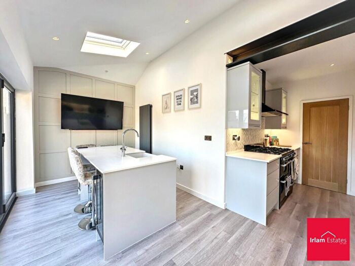 3 Bedroom Semi Detached House For Sale In Silverdale Avenue, Irlam, M44