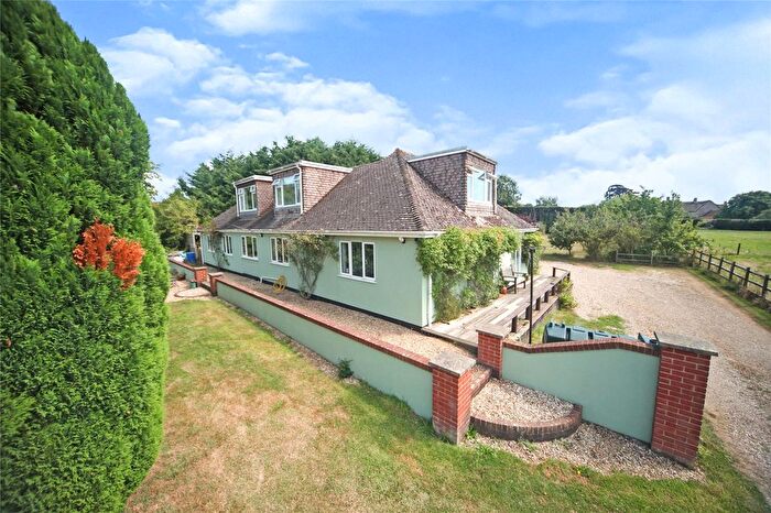 5 Bedroom Bungalow For Sale In Coat, Martock, TA12