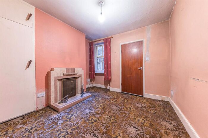 2 Bedroom Terraced House For Sale In Beast Banks, Kendal, Cumbria, LA9