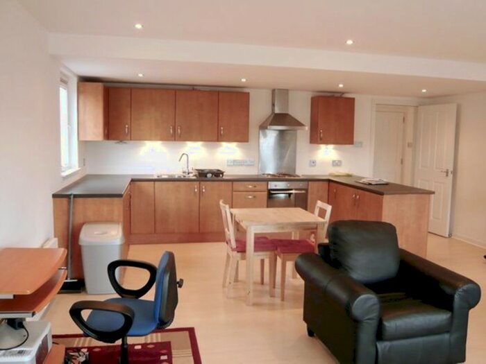 2 Bedroom Flat To Rent In South Victoria Dock Road, Dundee, DD1