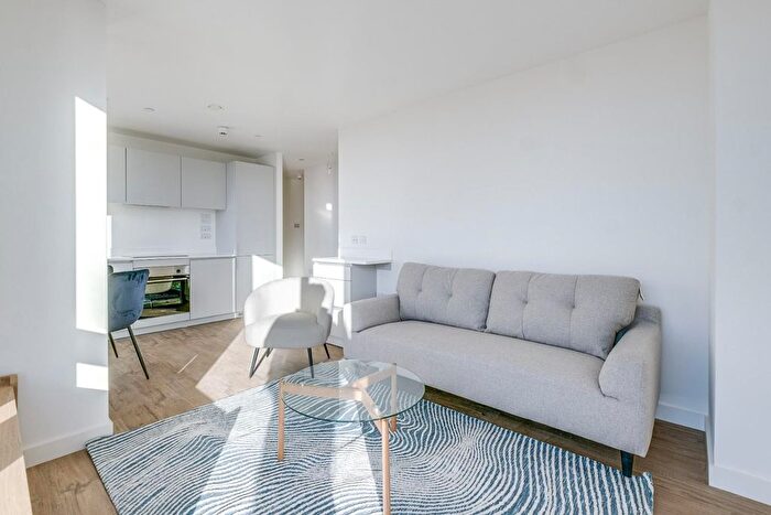 2 Bedroom Flat For Sale In South Central, Essex Street, Birmingham, B5