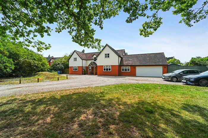 5 Bedroom Property For Sale In Flatford Lane, East Bergholt, CO7