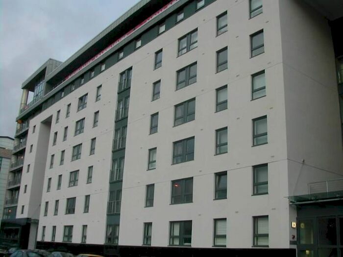 3 Bedroom Flat To Rent In Wallace Street, Glasgow, G5