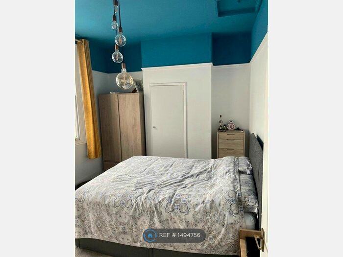 2 Bedroom Flat To Rent In Lancashire Road, Bristol, BS7