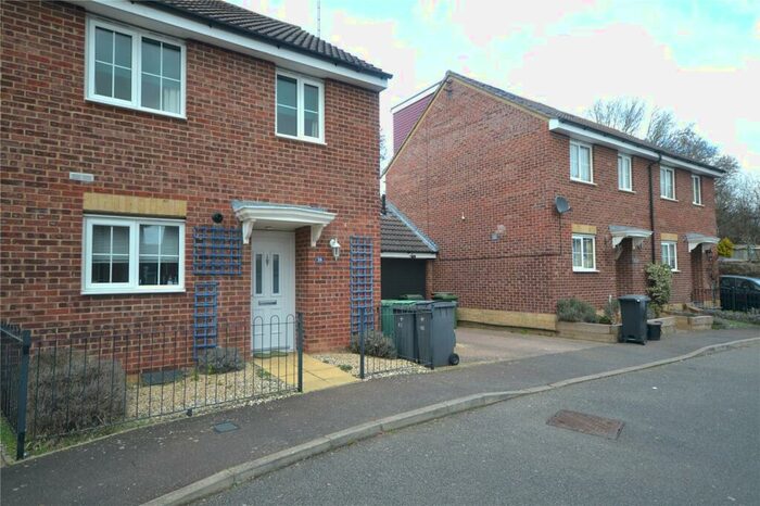 2 Bedroom Semi-Detached House To Rent In Harris Green, CM6