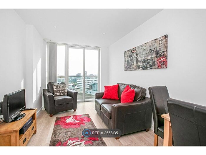 1 Bedroom Flat To Rent In Saffron Central Square, Croydon, CR0