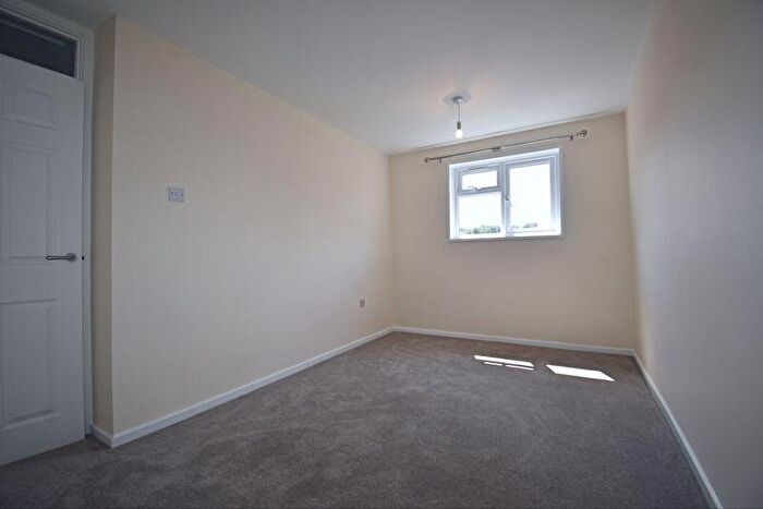 4 Bedroom Detached House To Rent In Keats Close, Basingstoke, RG24