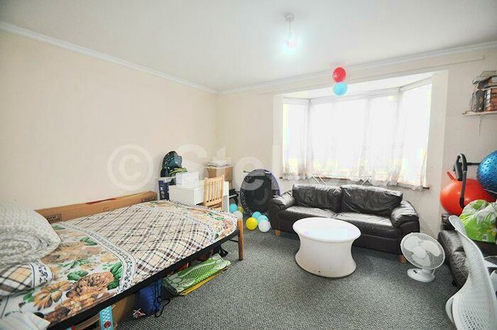 3 Bedroom Apartment To Rent In Malyon Court, Barking Road, London, E6