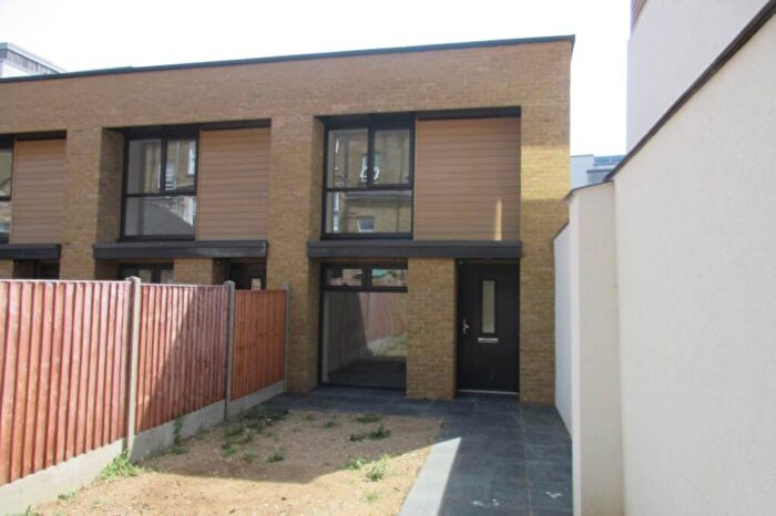 2 Bedroom House For Sale In Alexandra Mews, Alexandra Street, Southend On Sea, SS1