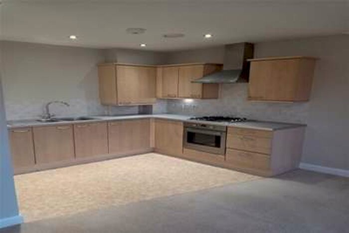 2 Bedroom Flat To Rent In Town Centre, TA1