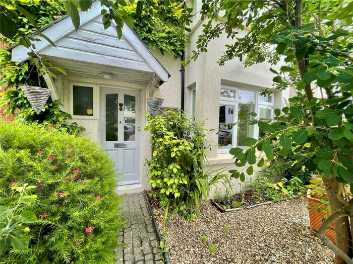 2 Bedroom Semi-Detached House To Rent In Edward Road, Farnham, Surrey, GU9