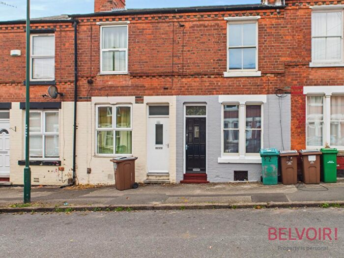 2 Bedroom Terraced House For Sale In Windermere Road, Forest Fields, Nottingham, NG7
