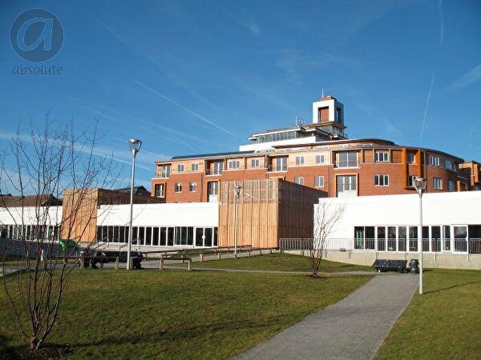 2 Bedroom Flat To Rent In Castle Quay Development, Castle Lane, Bedford, MK40