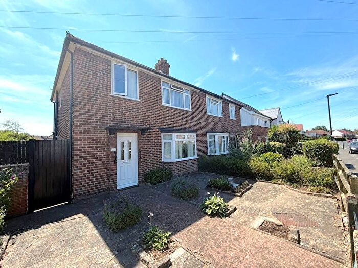 3 Bedroom Semi-detached House For Sale In Cedar Road, Bedfont, Feltham, TW14