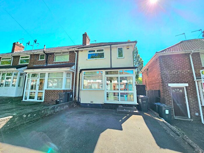 2 Bedroom End Terrace House For Sale In Old Oscott Lane, Birmingham, B44
