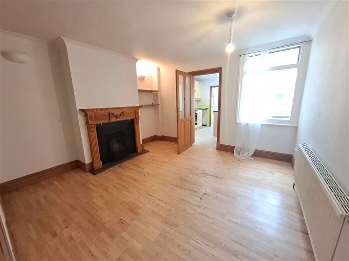 3 Bedroom Property To Rent In Astley Road, Hemel Hempstead, HP1