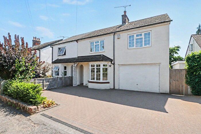 4 Bedroom Semi Detached House For Sale In Woking, GU22