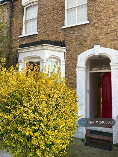 2 Bedroom Flat To Rent In Kemerton Road, London, SE5