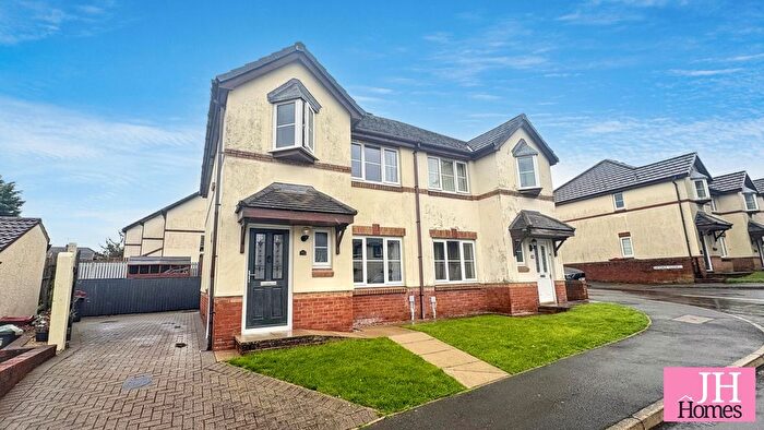 3 Bedroom Semi Detached House For Sale In Dalton Fields Lane, Dalton-In-Furness, Cumbria, LA15