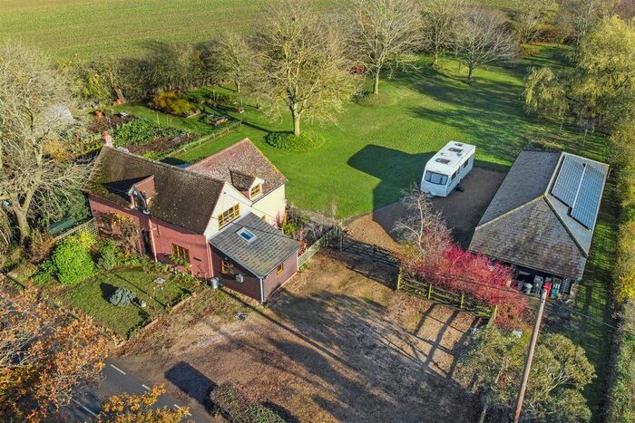 4 Bedroom Detached House For Sale In Great Bentley Road, Frating, Colchester, CO7