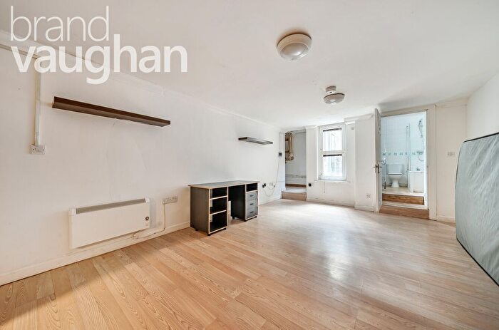 Property To Rent In Scarborough Road, Brighton, East Sussex, BN1