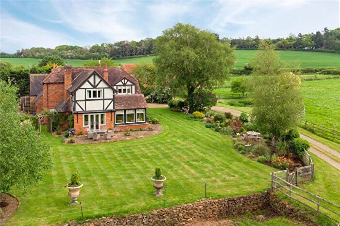 6 Bedroom Detached House For Sale In Wasperton Lane, Barford, Warwick, Warwickshire, CV35