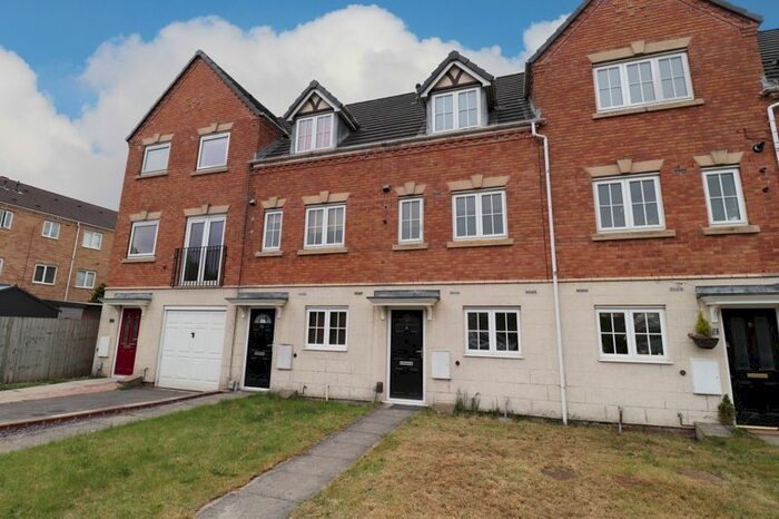 3 Bedroom Terraced House To Rent In Courtland Mews, Stafford ST16